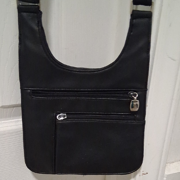 Nine West Handbags - Nine West Black Shoulder Bag